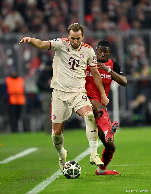 莱万多夫斯基梅开二度，拜仁主场战胜勒沃库森的简单介绍