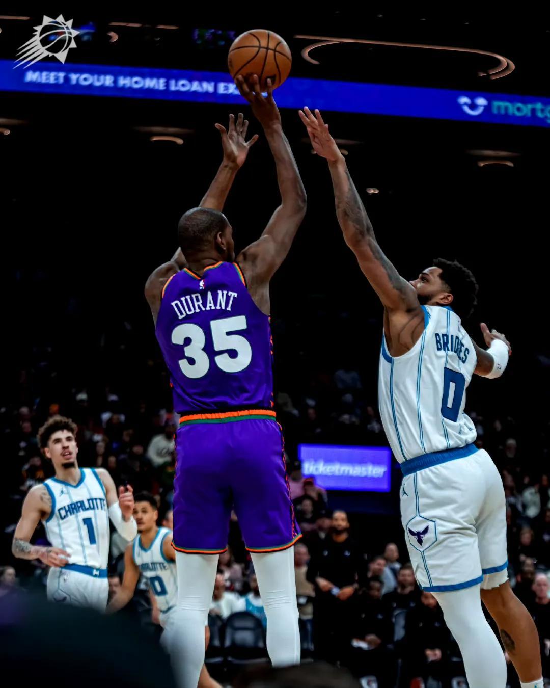 勇士迎战太阳，顶级射手大战引发火花的简单介绍