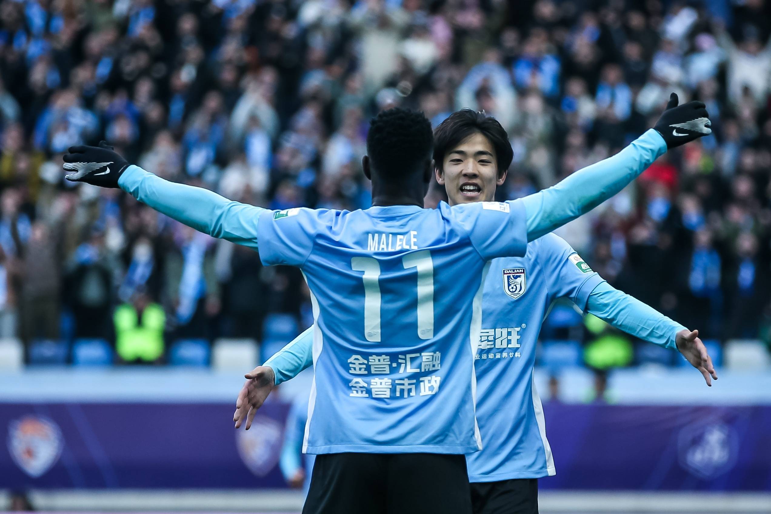 亚泰主场1-0小胜天海，挺进保级希望