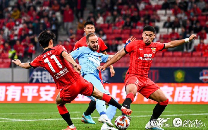 河南建业豪取客场胜利，提前晋级的简单介绍