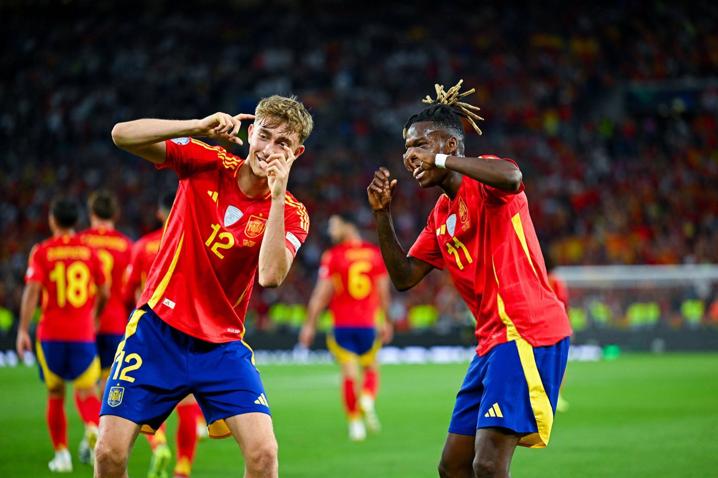 西班牙险胜捷克晋级决赛